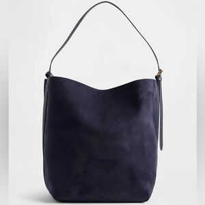 Elegant Gap Vegan Suede Bucket Bag – Dark Navy